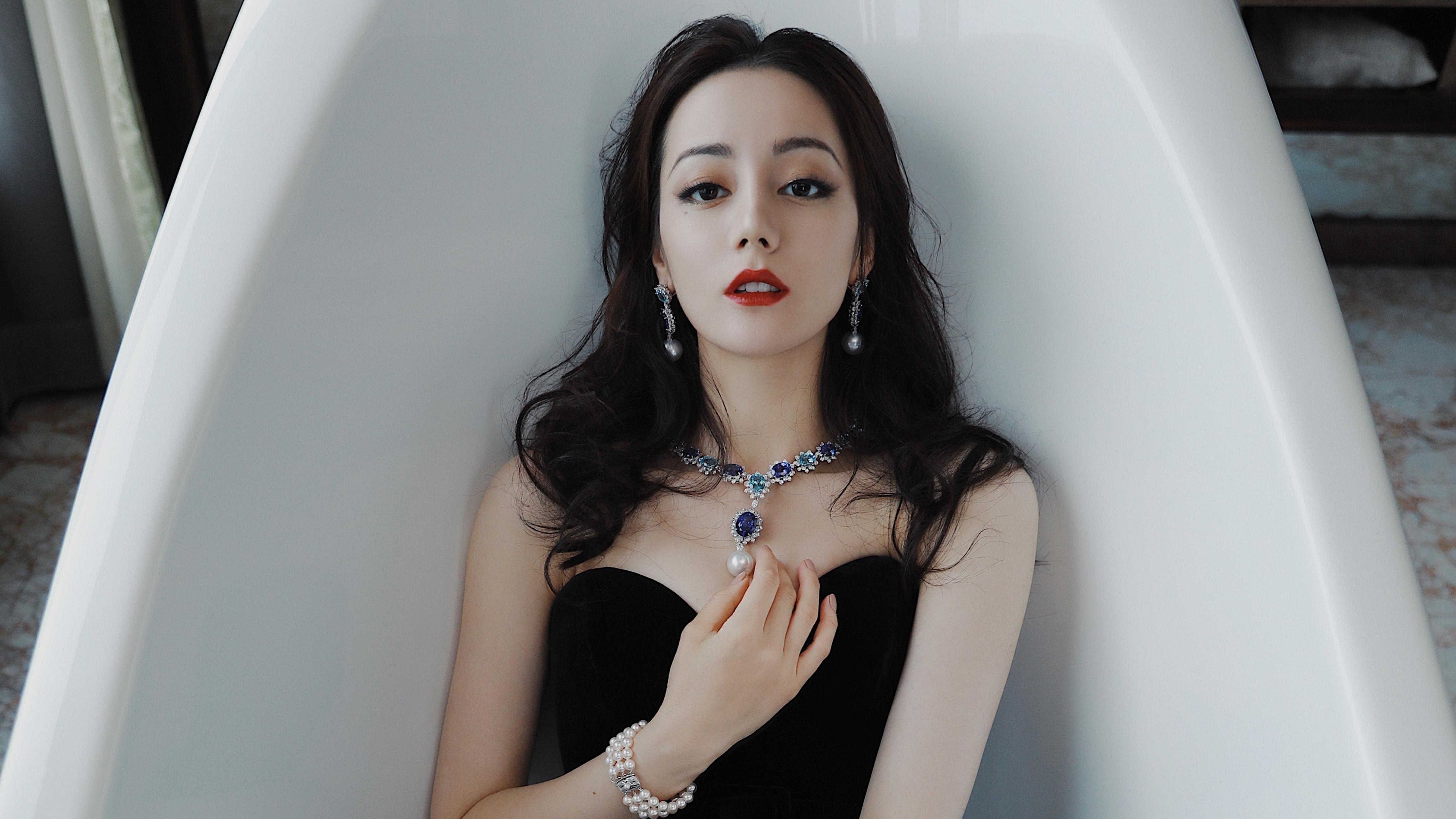 波黑队险胜荷兰,拼搏晋级欧国联附加赛,波黑vs荷兰